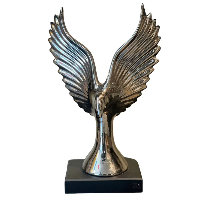 פסל דקורטיבי יוקרתי "עיט נוסק" (Eagle)